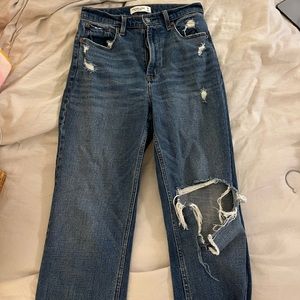 Abercrombie curve love distressed jeans
